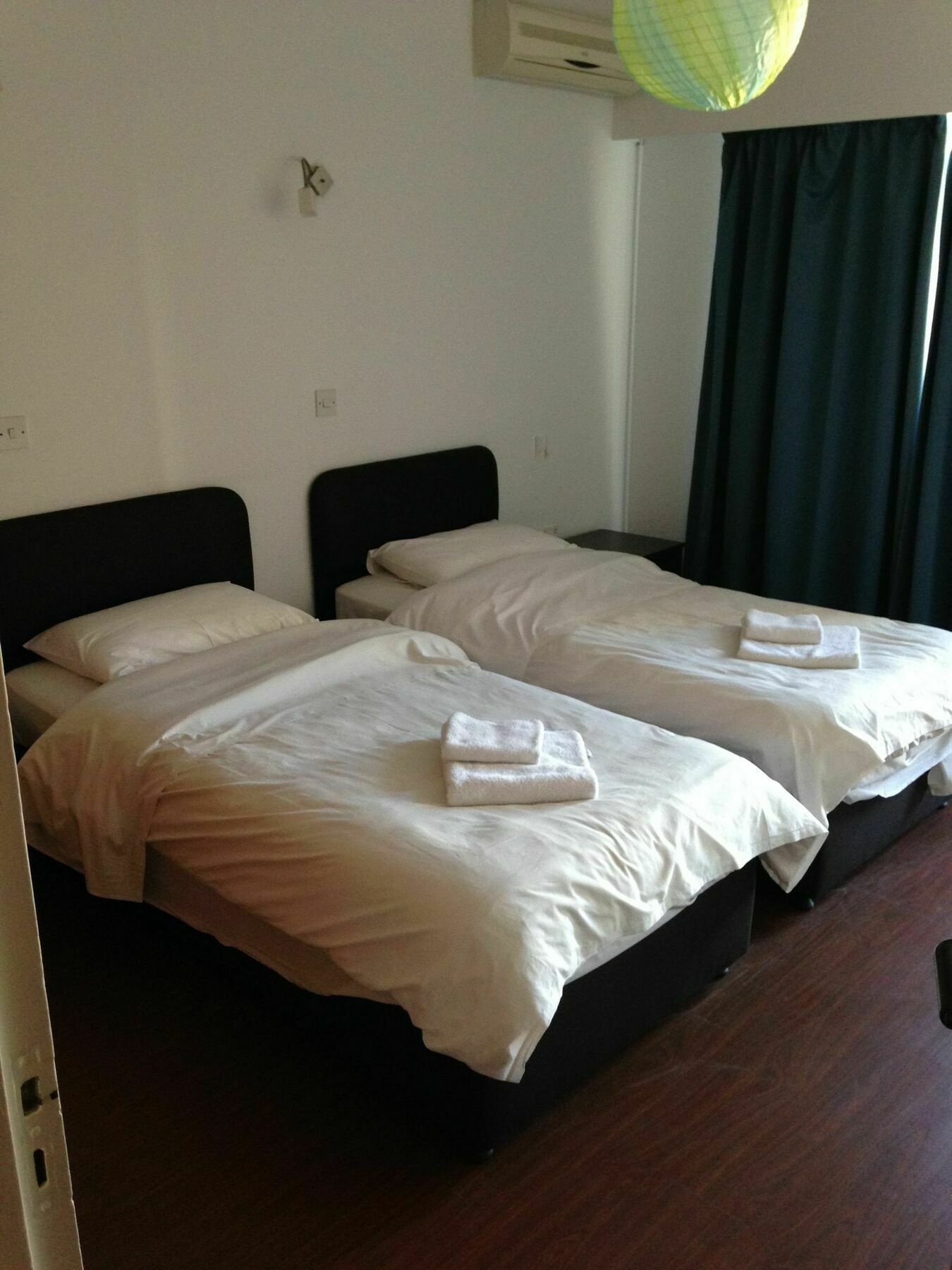 Francis Apartments Larnaca Esterno foto