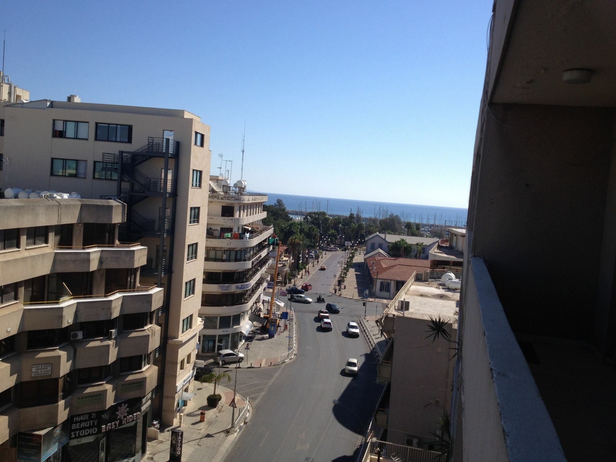 Francis Apartments Larnaca Esterno foto
